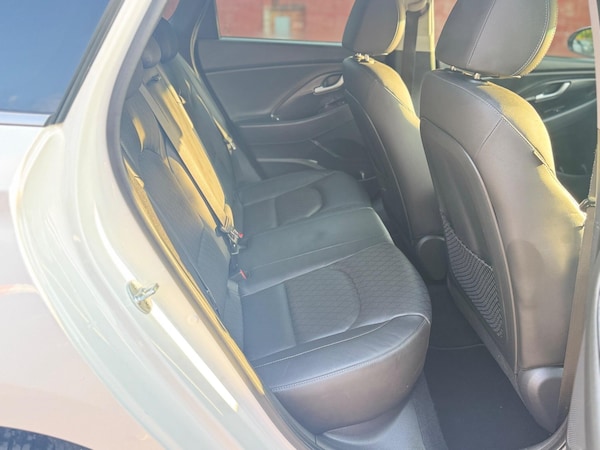 Used Hyundai i30 2017 for sale - 75492535: Photo 41