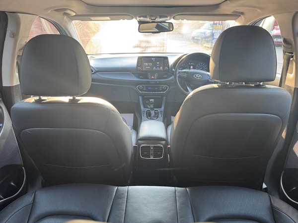 Used Hyundai i30 2017 for sale - 75492535: Photo 47