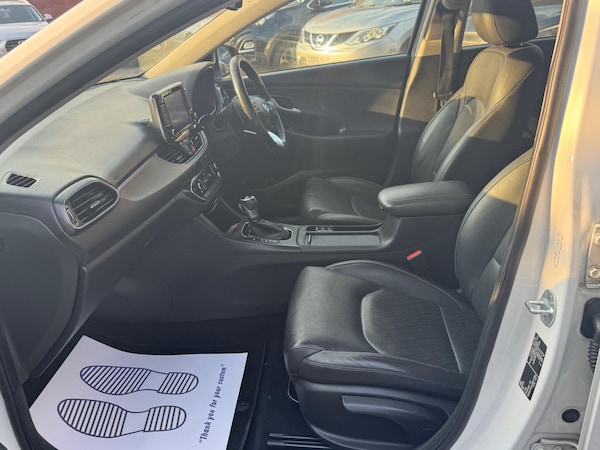 Used Hyundai i30 2017 for sale - 75492535: Photo 51