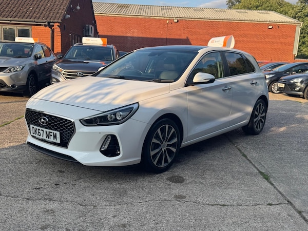 Used Hyundai i30 2017 for sale - 75492535: Photo 56
