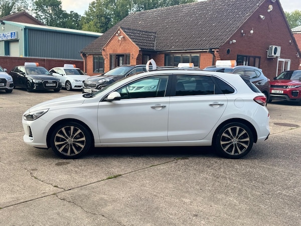 Used Hyundai i30 2017 for sale - 75492535: Photo 9
