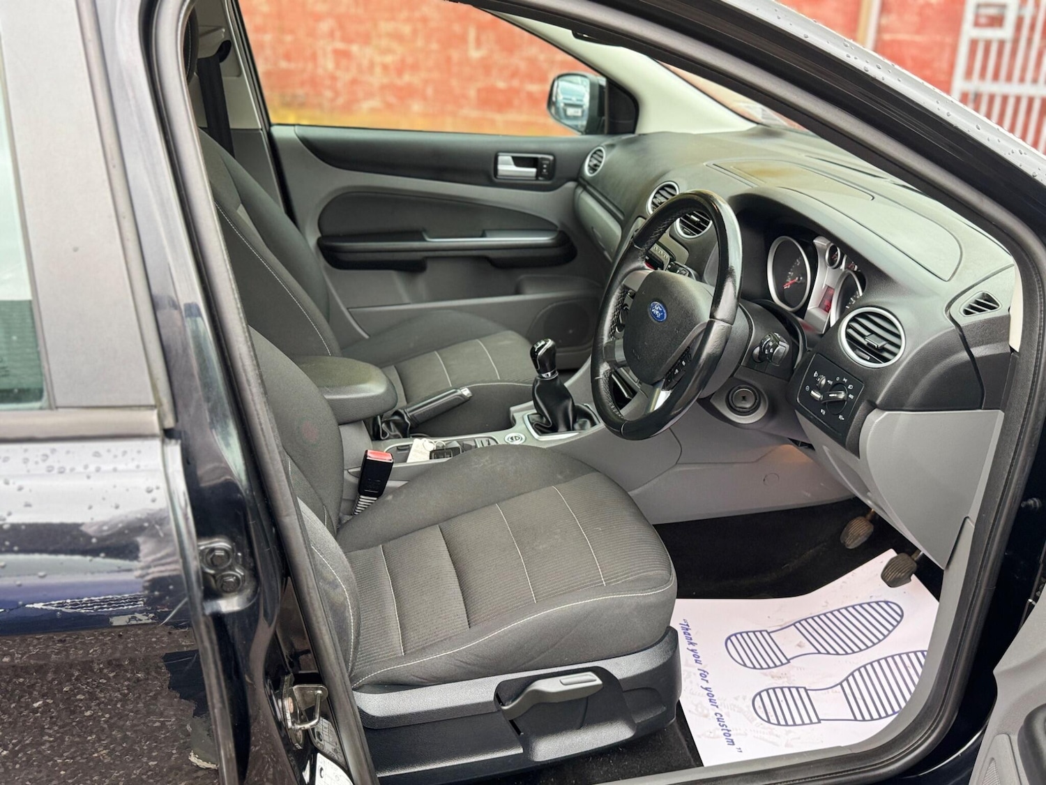 Used Ford Focus 2010 for sale - 76499735: Photo 20