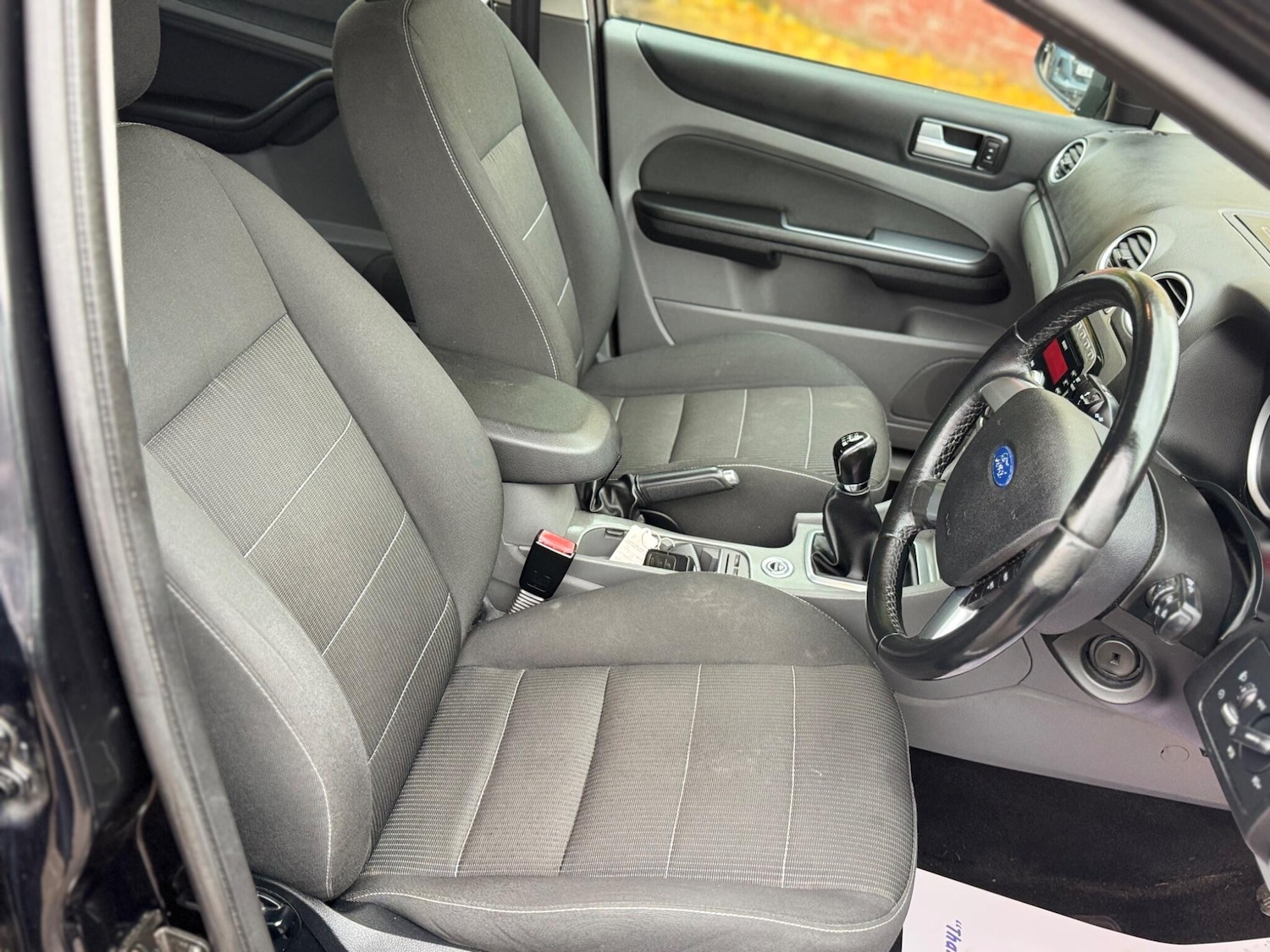 Used Ford Focus 2010 for sale - 76499735: Photo 22