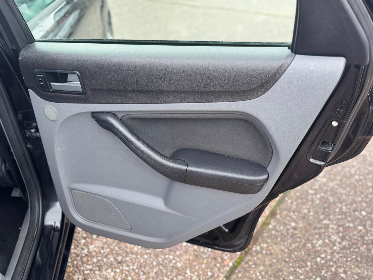 Used Ford Focus 2010 for sale - 76499735: Photo 26