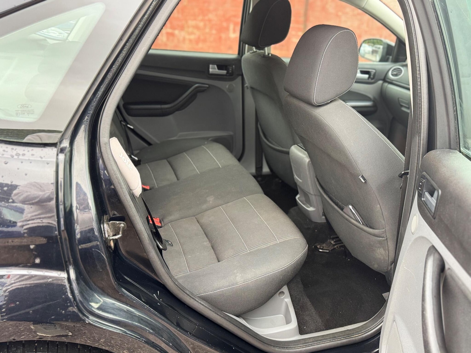 Used Ford Focus 2010 for sale - 76499735: Photo 28