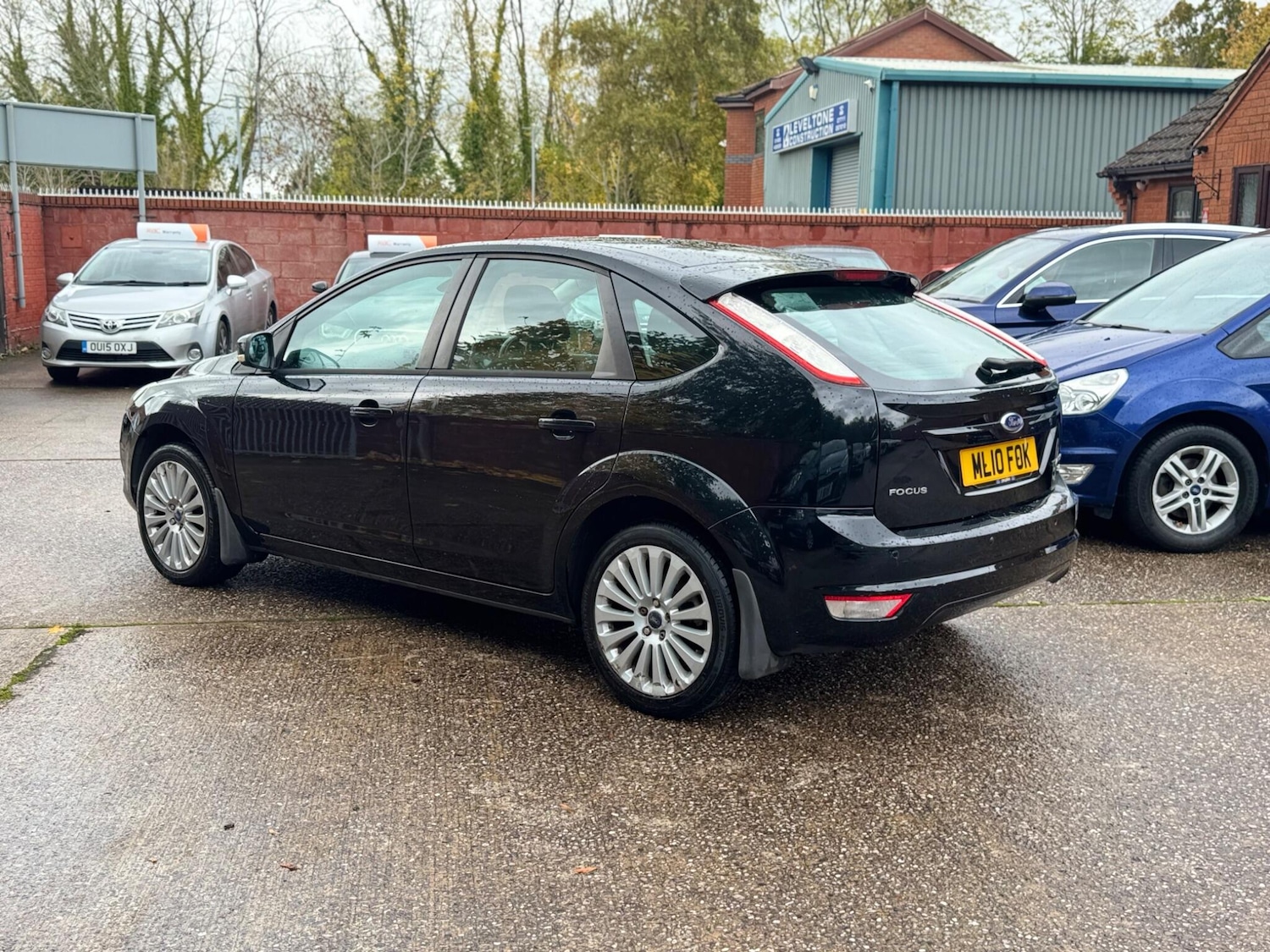 Used Ford Focus 2010 for sale - 76499735: Photo 32