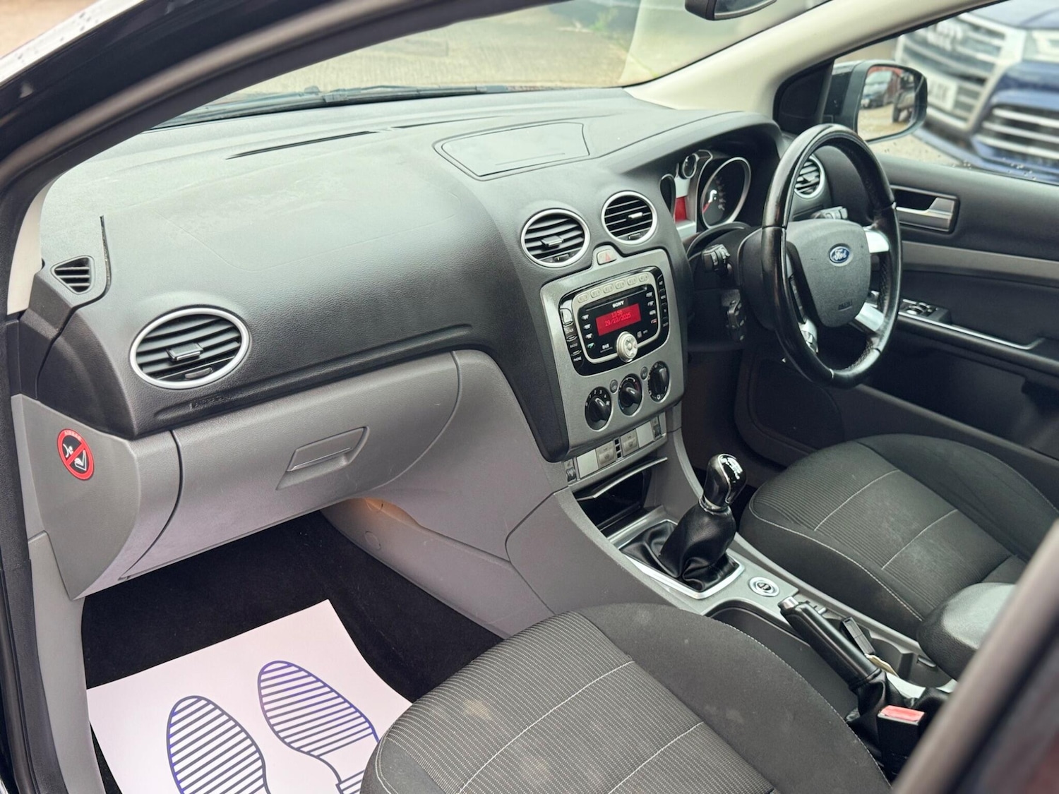 Used Ford Focus 2010 for sale - 76499735: Photo 36