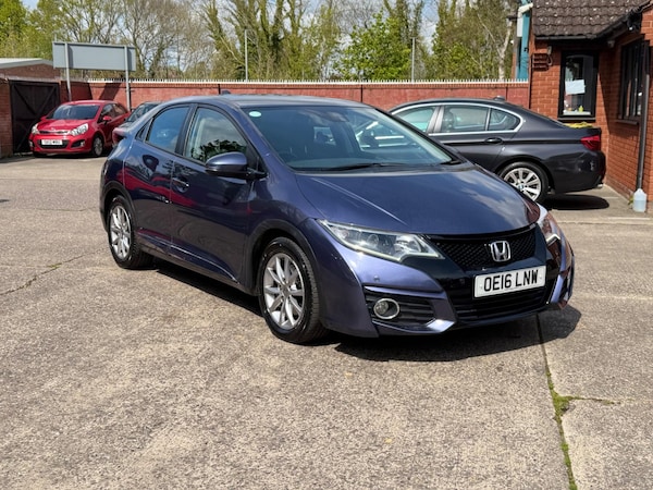 Used Honda Civic 2016 for sale - 74396100: Photo 1