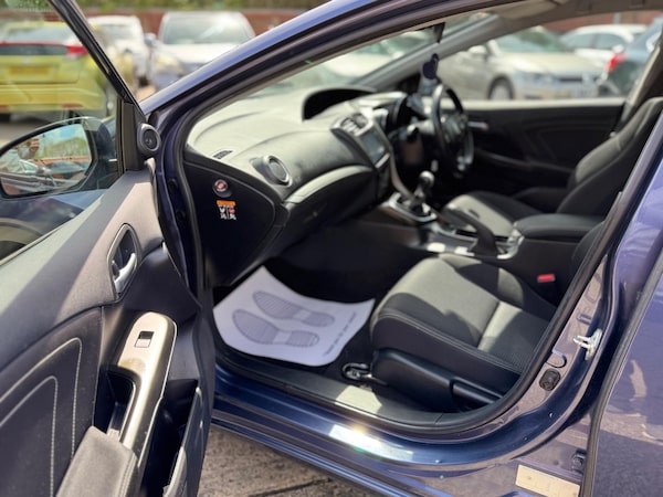 Used Honda Civic 2016 for sale - 74396100: Photo 28