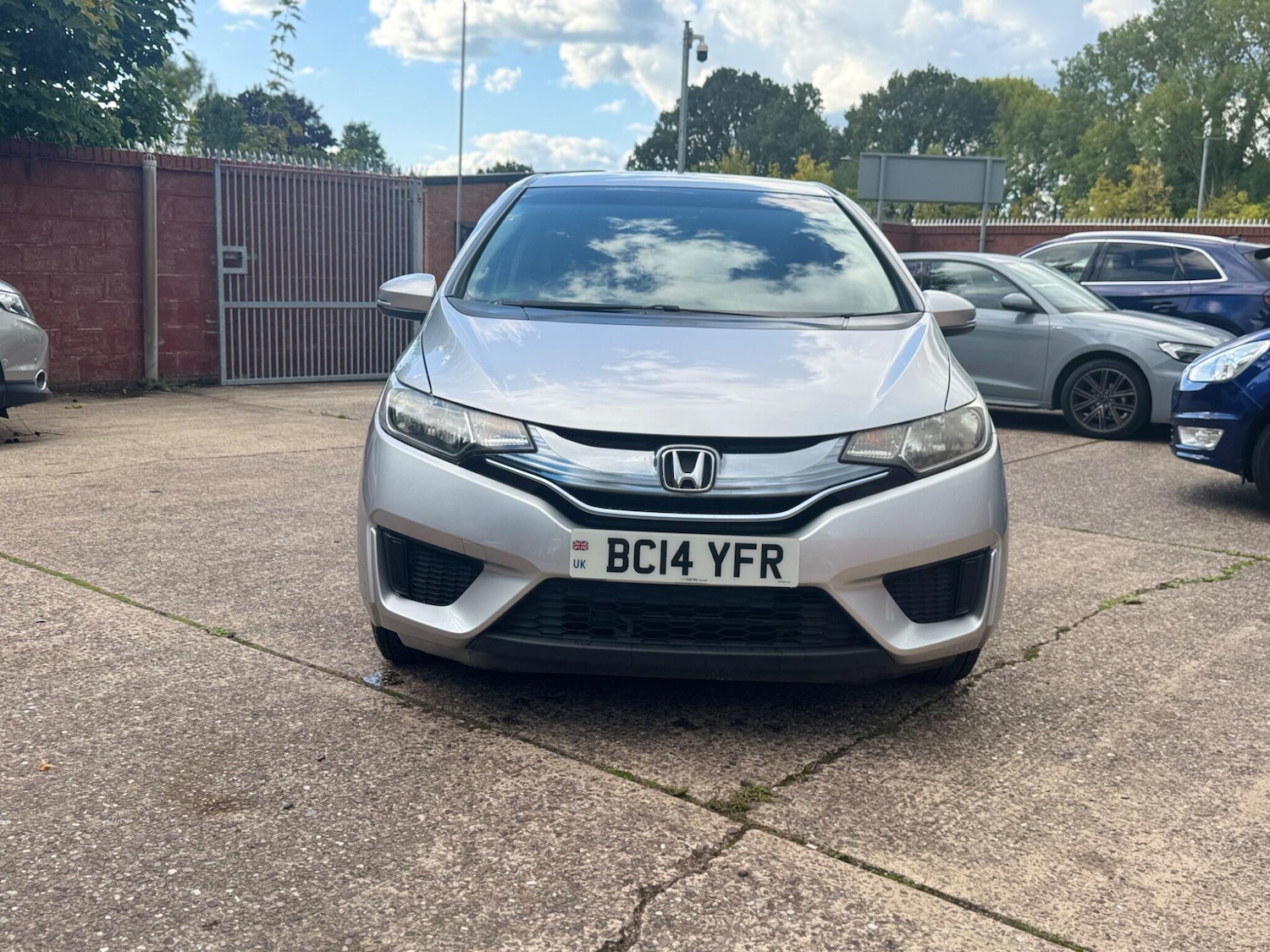 Used Honda Fit 2025 for sale - 76988708: Photo 15