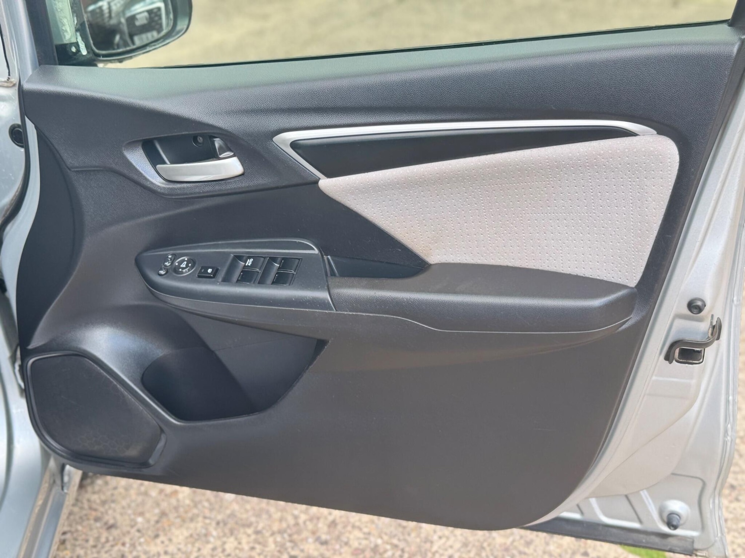 Used Honda Fit 2025 for sale - 76988708: Photo 23