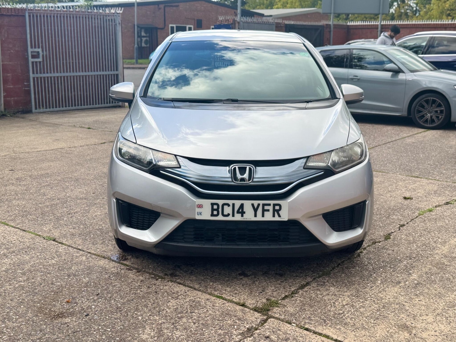 Used Honda Fit 2025 for sale - 76988708: Photo 3