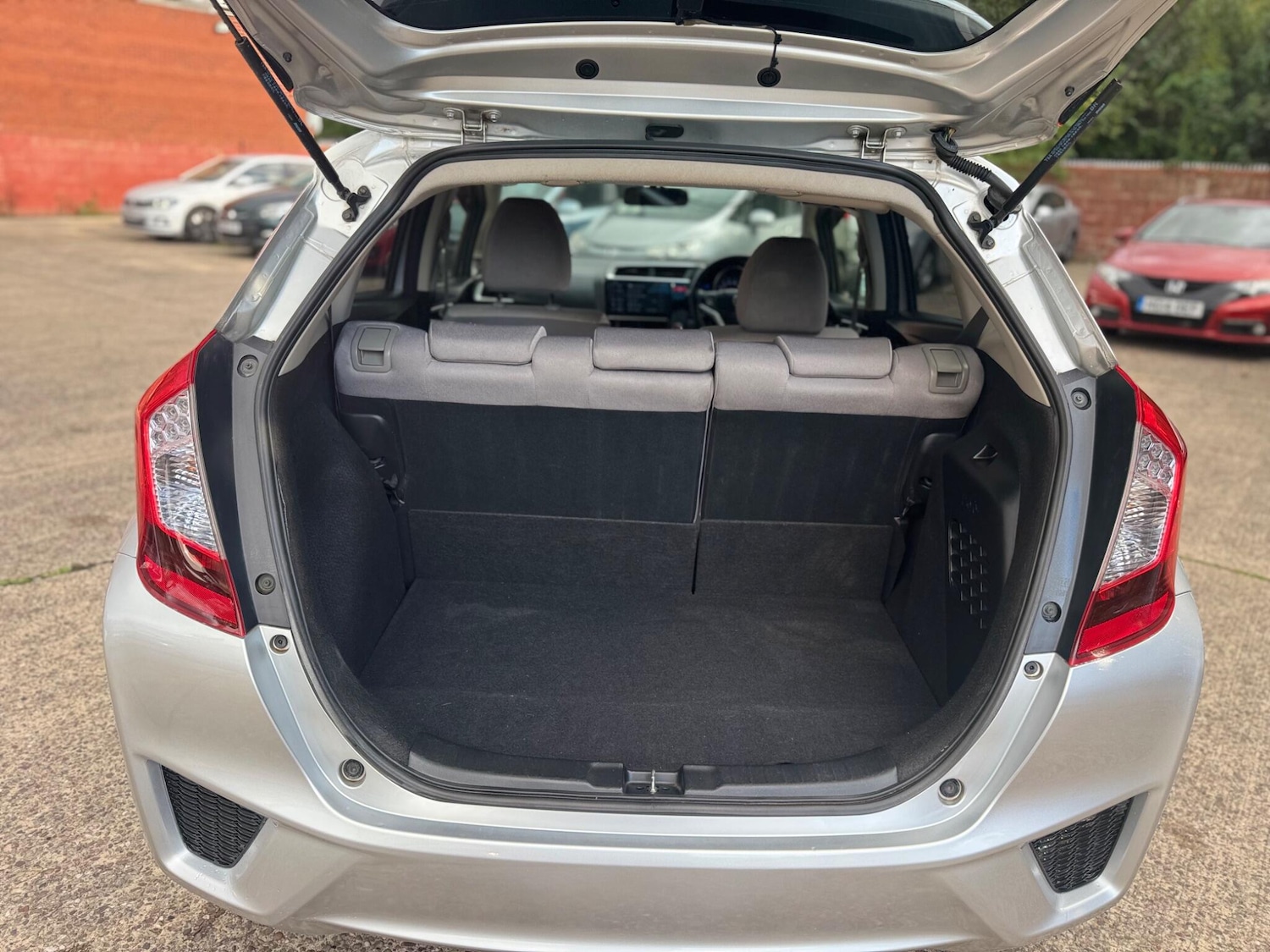 Used Honda Fit 2025 for sale - 76988708: Photo 36