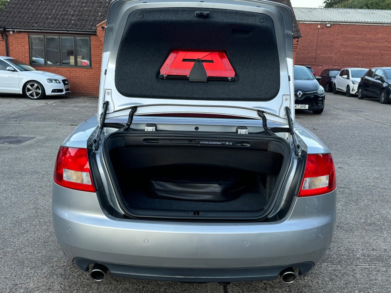 Vehicle 21