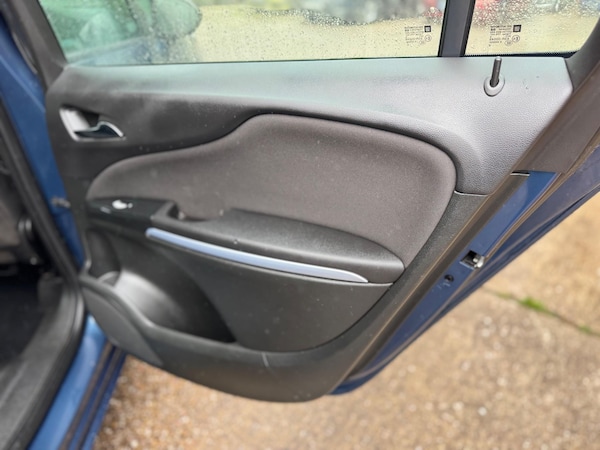 Used Vauxhall Zafira Tourer 2016 for sale - 75226174: Photo 25