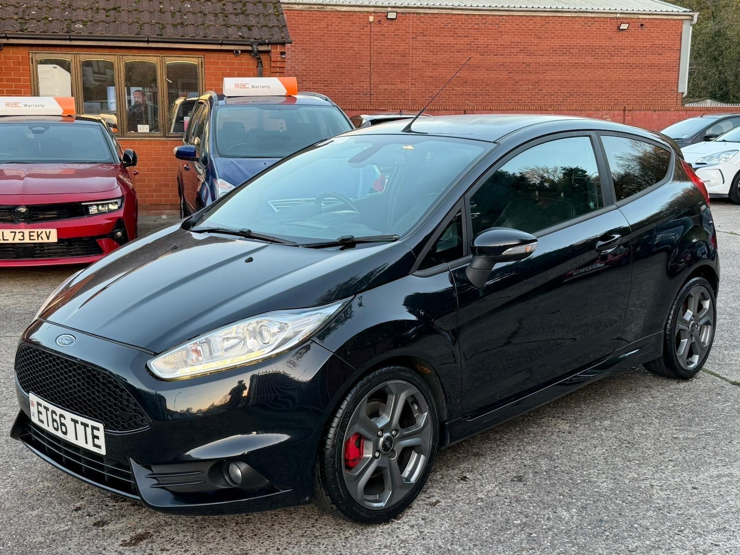 Used Ford Fiesta 2017 for sale - 76995731: Photo 34