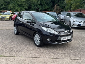2010 (10) - 1.6 TDCi DPF Titanium 3dr