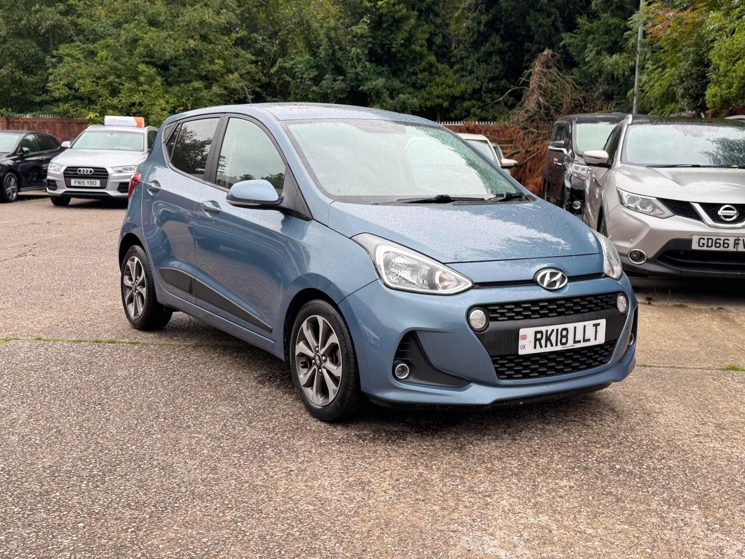 Used Hyundai i10 2018 for sale - 76988103: Photo 21