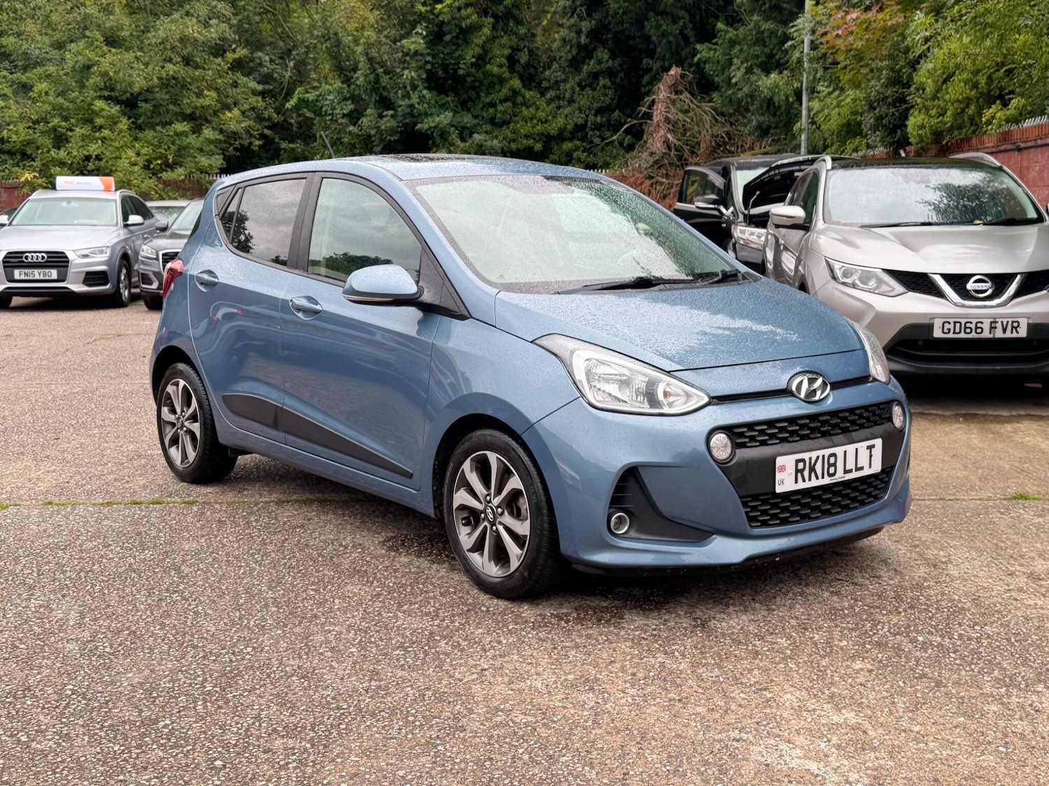 Used Hyundai i10 2018 for sale - 76988103: Photo 28
