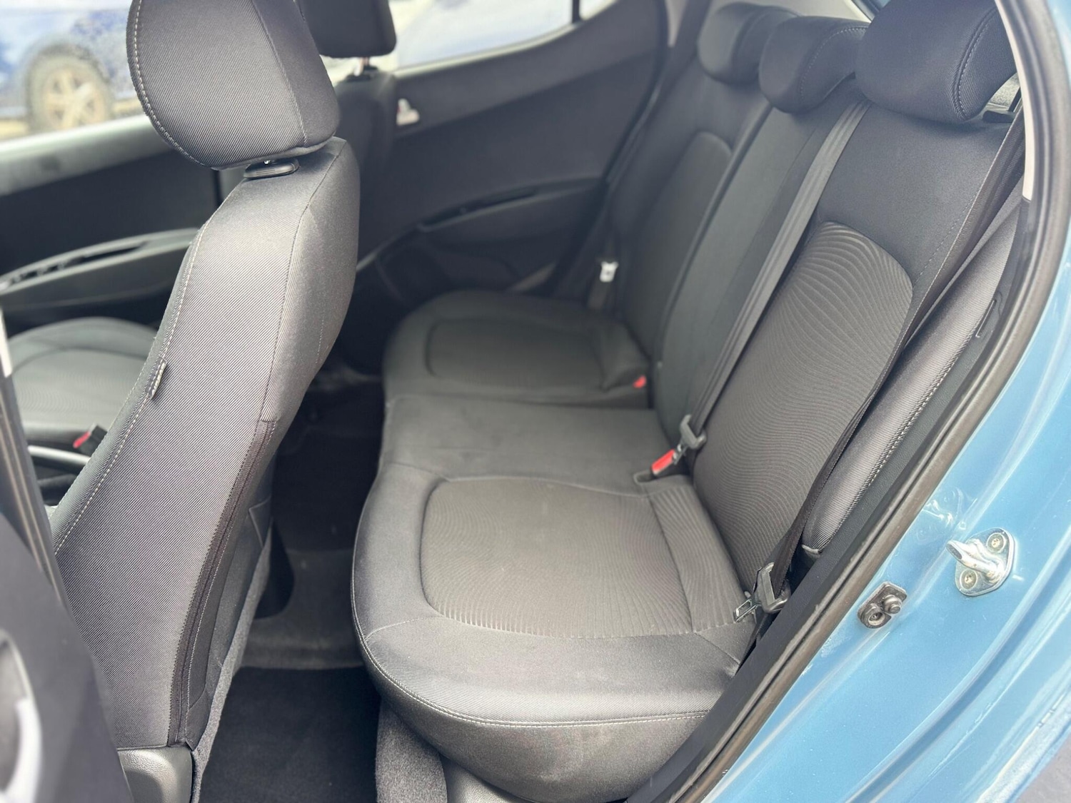 Used Hyundai i10 2018 for sale - 76988103: Photo 52