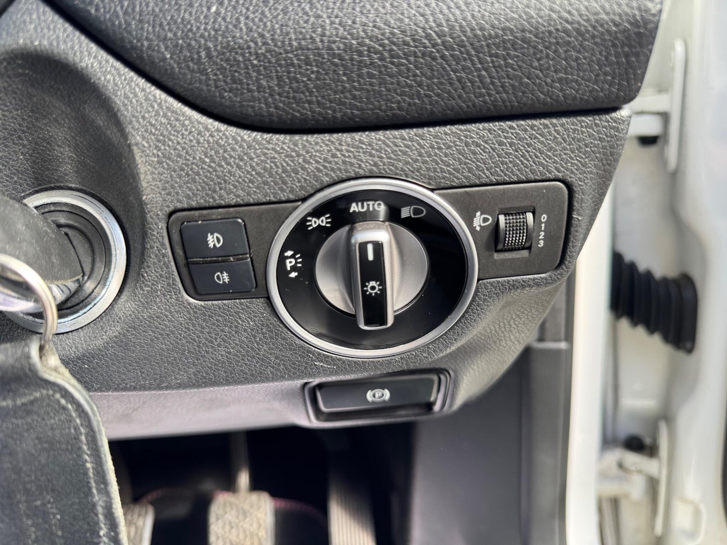 Used Mercedes-Benz GLA 2018 for sale - 76137921: Photo 29