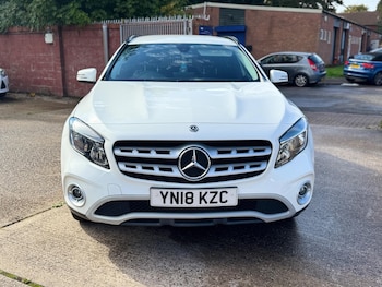 Used Mercedes-Benz GLA 2018 for sale - 76137921: Photo 2