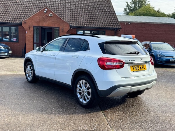 Used Mercedes-Benz GLA 2018 for sale - 76137921: Photo 9