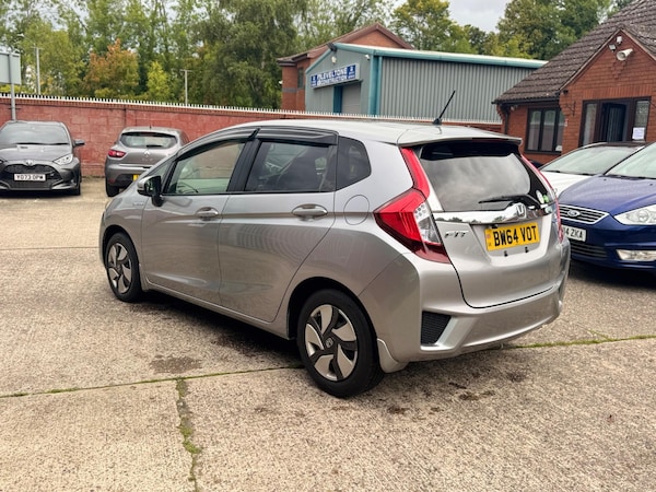 Used Honda Fit 2025 for sale - 75696615: Photo 10