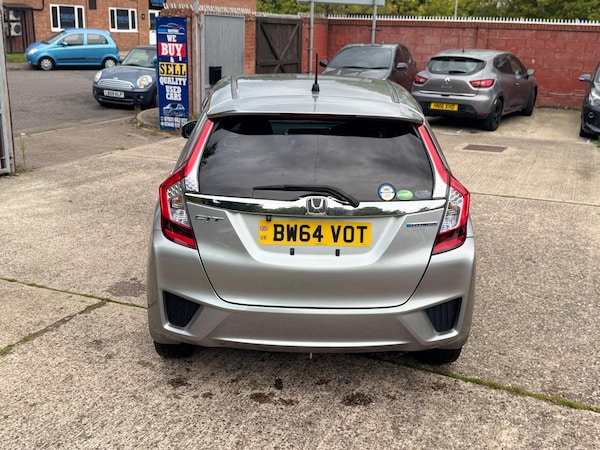 Used Honda Fit 2025 for sale - 75696615: Photo 11