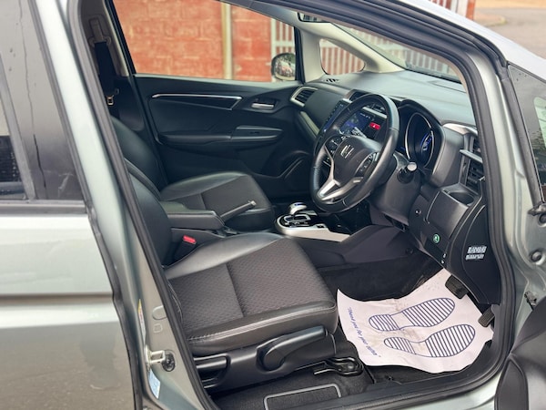 Used Honda Fit 2025 for sale - 75696615: Photo 21