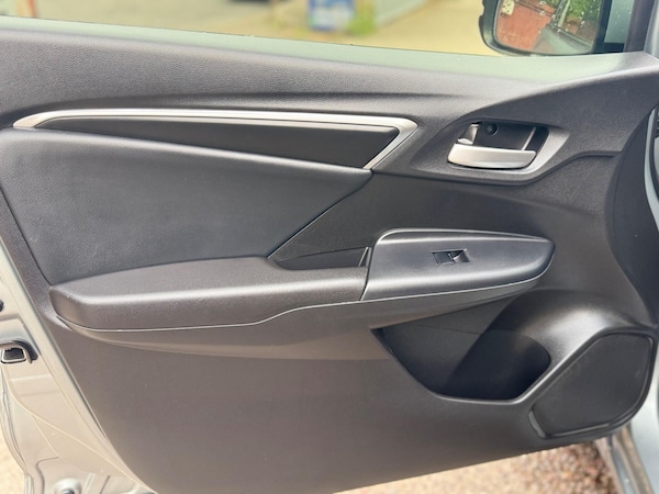 Used Honda Fit 2025 for sale - 75696615: Photo 44