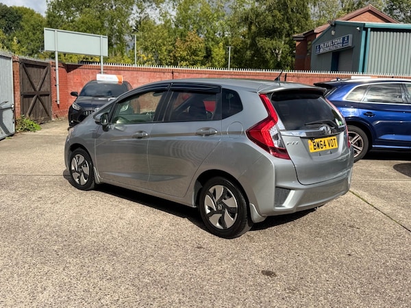 Used Honda Fit 2025 for sale - 75696615: Photo 50
