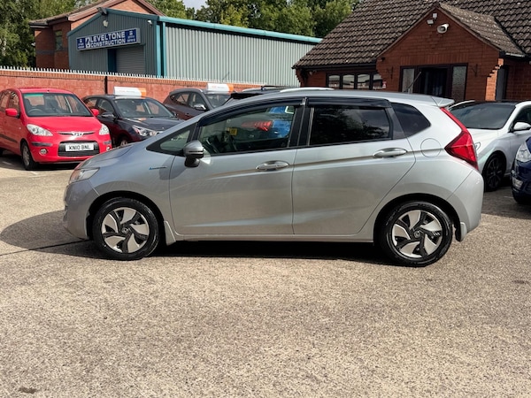 Used Honda Fit 2025 for sale - 75696615: Photo 54