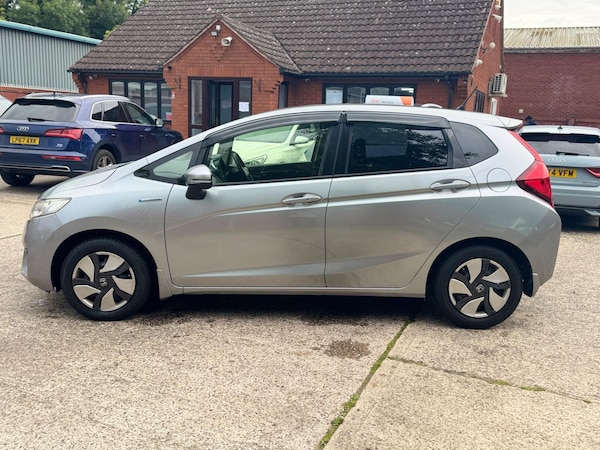 Used Honda Fit 2025 for sale - 75696615: Photo 8