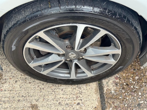 Used Toyota Avensis 2015 for sale - 74758685: Photo 12