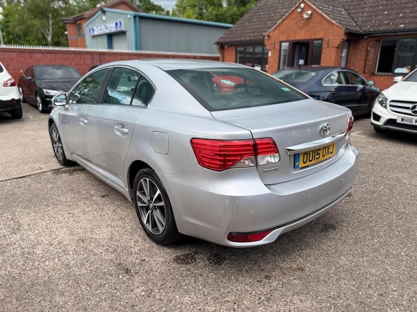 Used Toyota Avensis 2015 for sale - 74758685: Photo 15