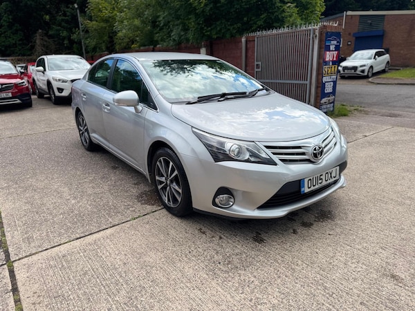 Used Toyota Avensis 2015 for sale - 74758685: Photo 17
