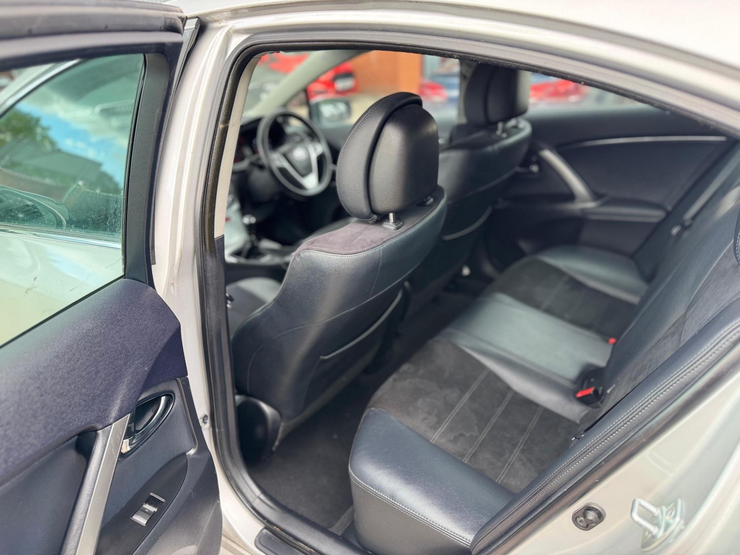 Vehicle 29