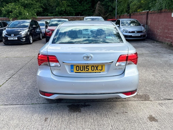 Used Toyota Avensis 2015 for sale - 74758685: Photo 43