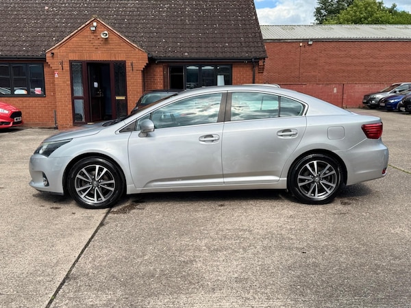 Used Toyota Avensis 2015 for sale - 74758685: Photo 6