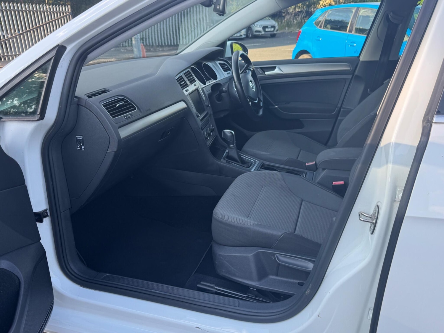 Vehicle 29