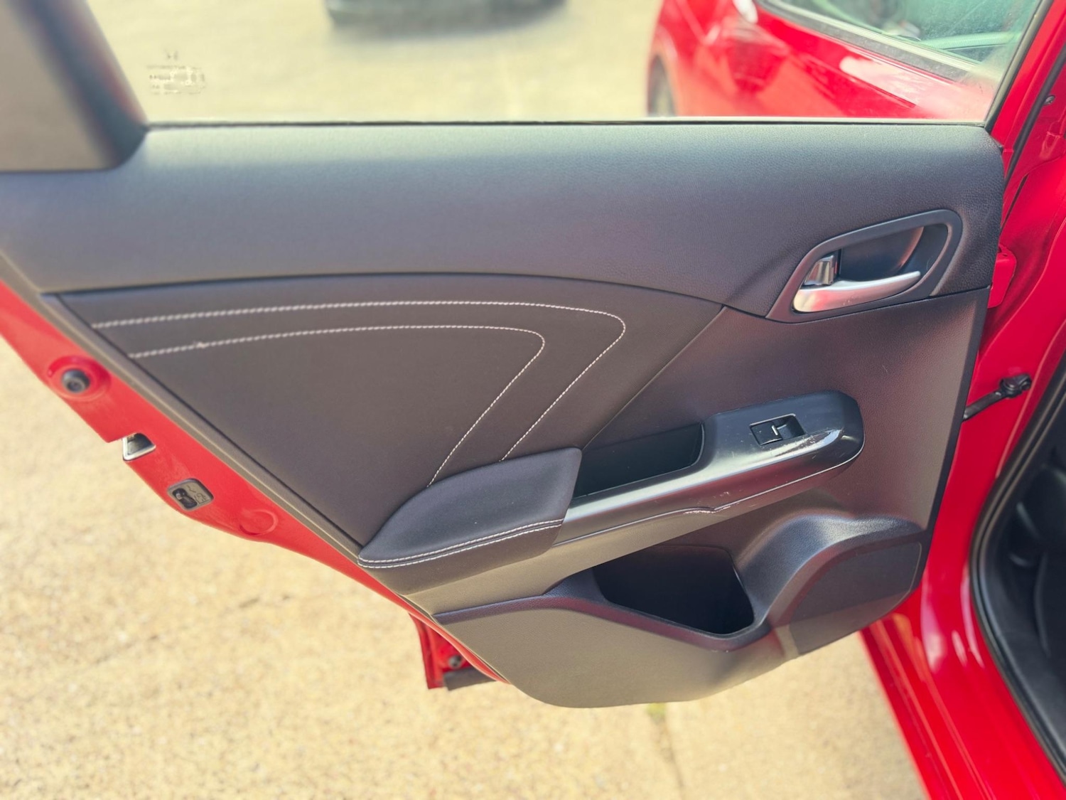 Used Honda Civic 2016 for sale - 76337067: Photo 46