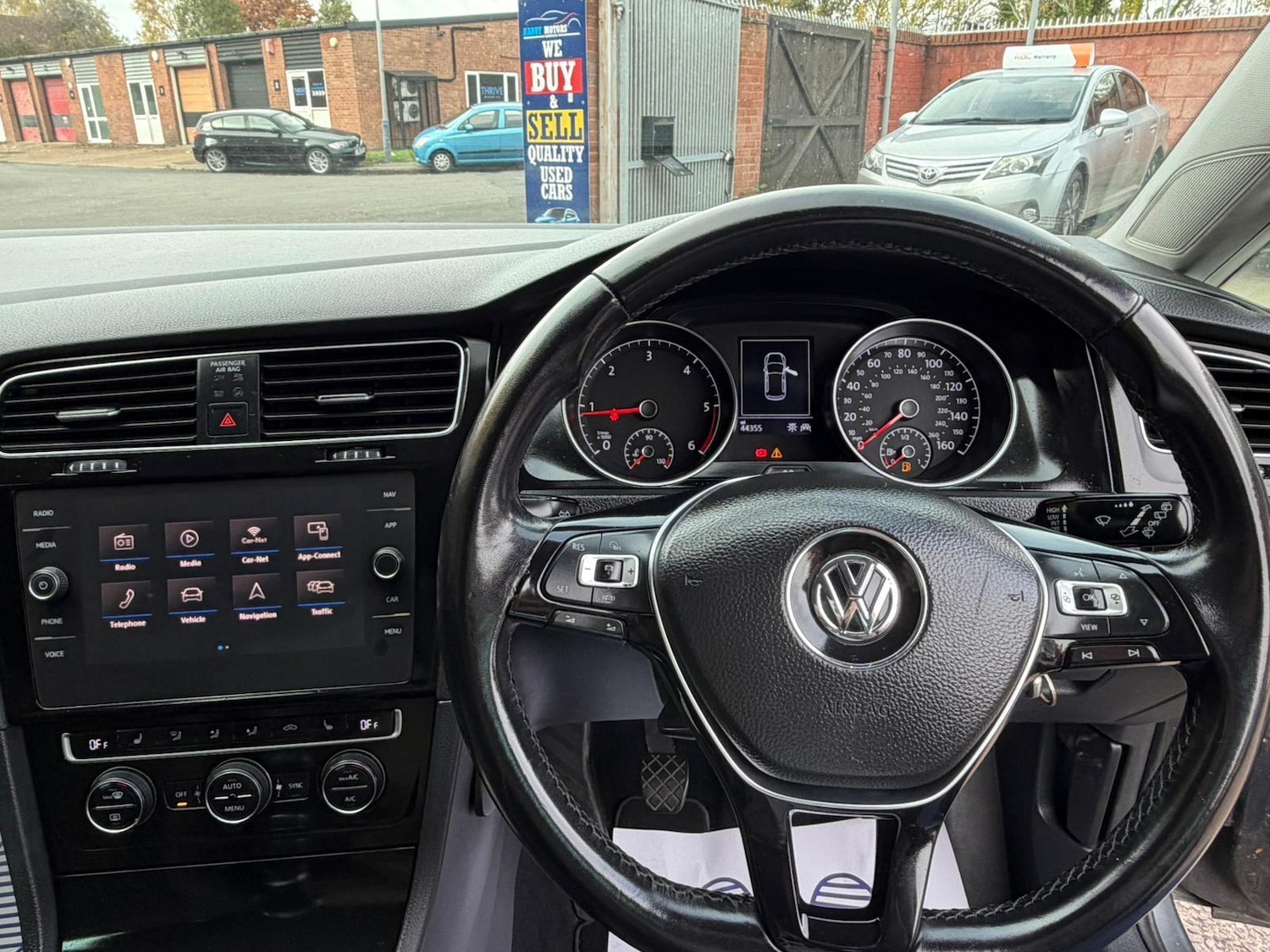 Used Volkswagen Golf 2020 for sale - 76995298: Photo 56