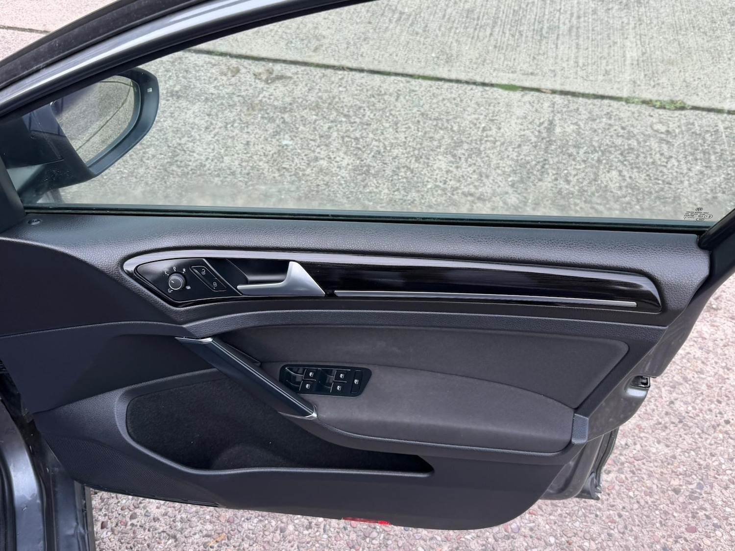 Used Volkswagen Golf 2020 for sale - 76995298: Photo 70