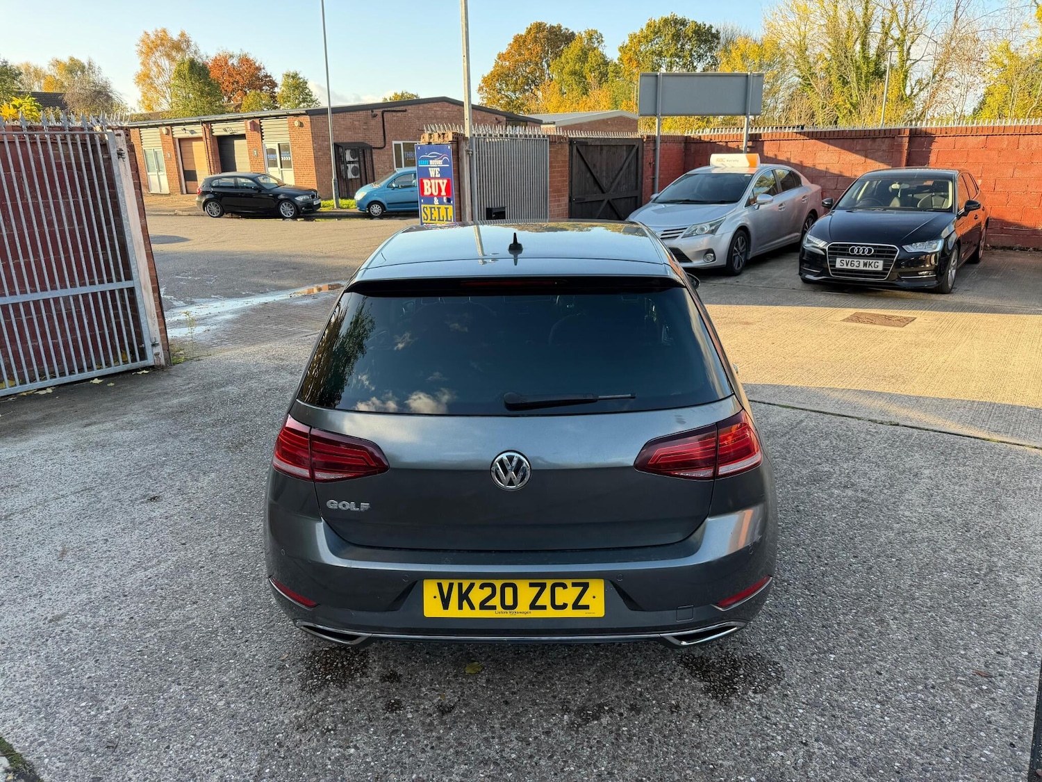 Used Volkswagen Golf 2020 for sale - 76995298: Photo 8