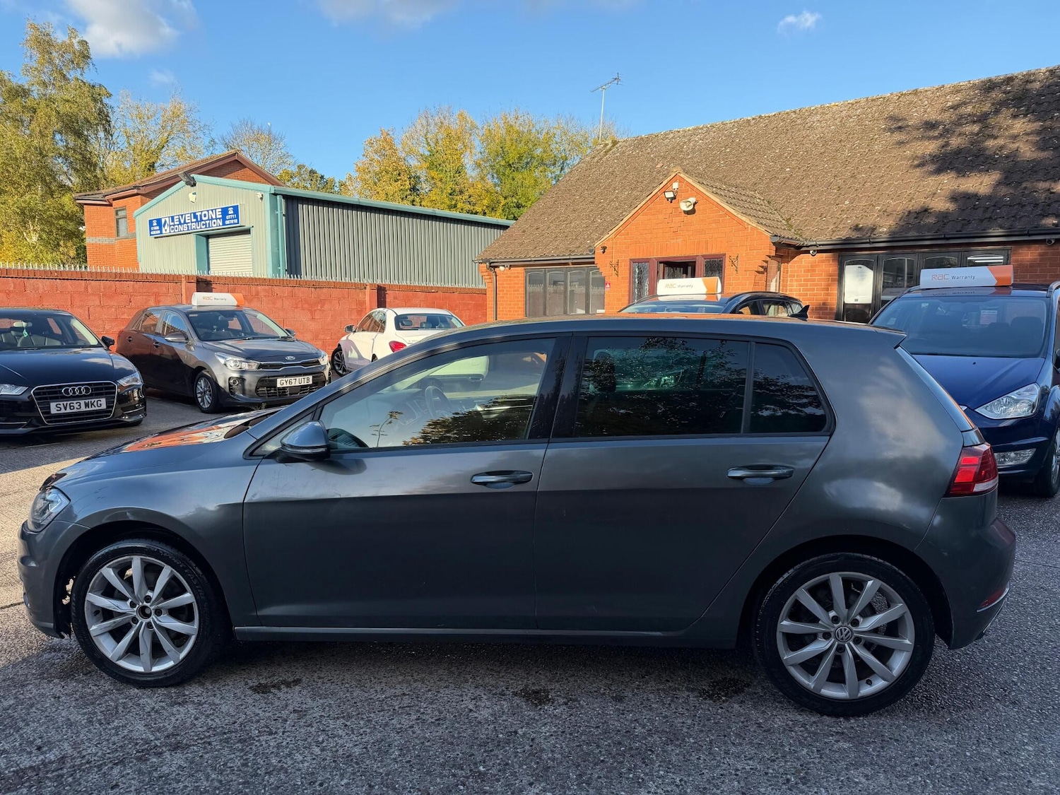 Used Volkswagen Golf 2020 for sale - 76995298: Photo 9