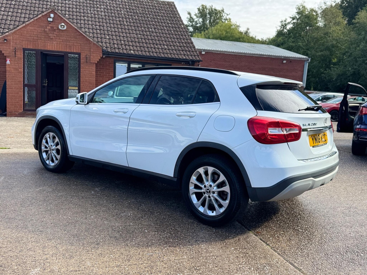 Used Mercedes-Benz GLA 2018 for sale - 76990248: Photo 14