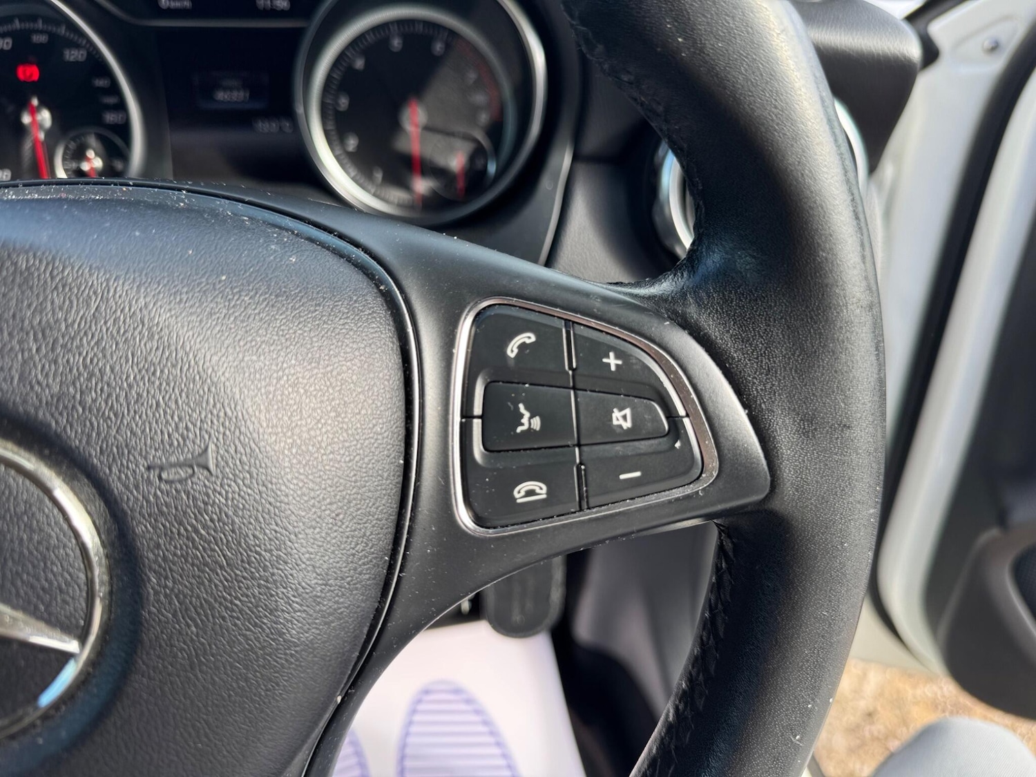 Used Mercedes-Benz GLA 2018 for sale - 76990248: Photo 30