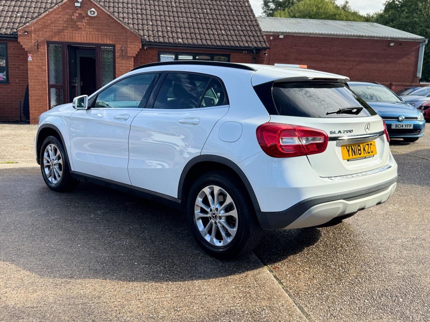 Used Mercedes-Benz GLA 2018 for sale - 76990248: Photo 5