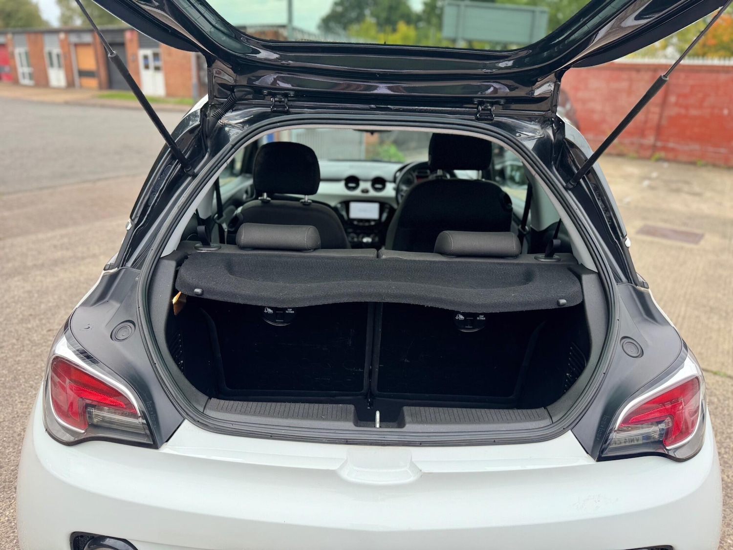 Used Vauxhall Adam 2014 for sale - 76094423: Photo 24